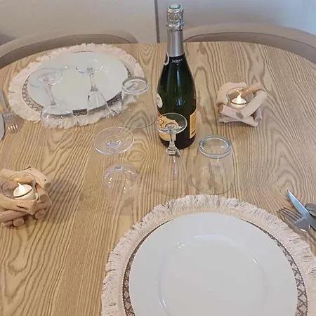 Holiday home Champetre Confortable Avec Terrasse Et Jardin - Fr-1-489-564